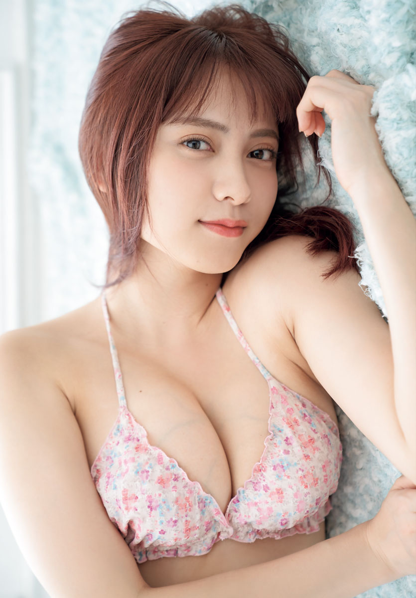 Fカップ美女・桃月なしこが「週刊少年チャンピオン」で人気漫画「SHY」...