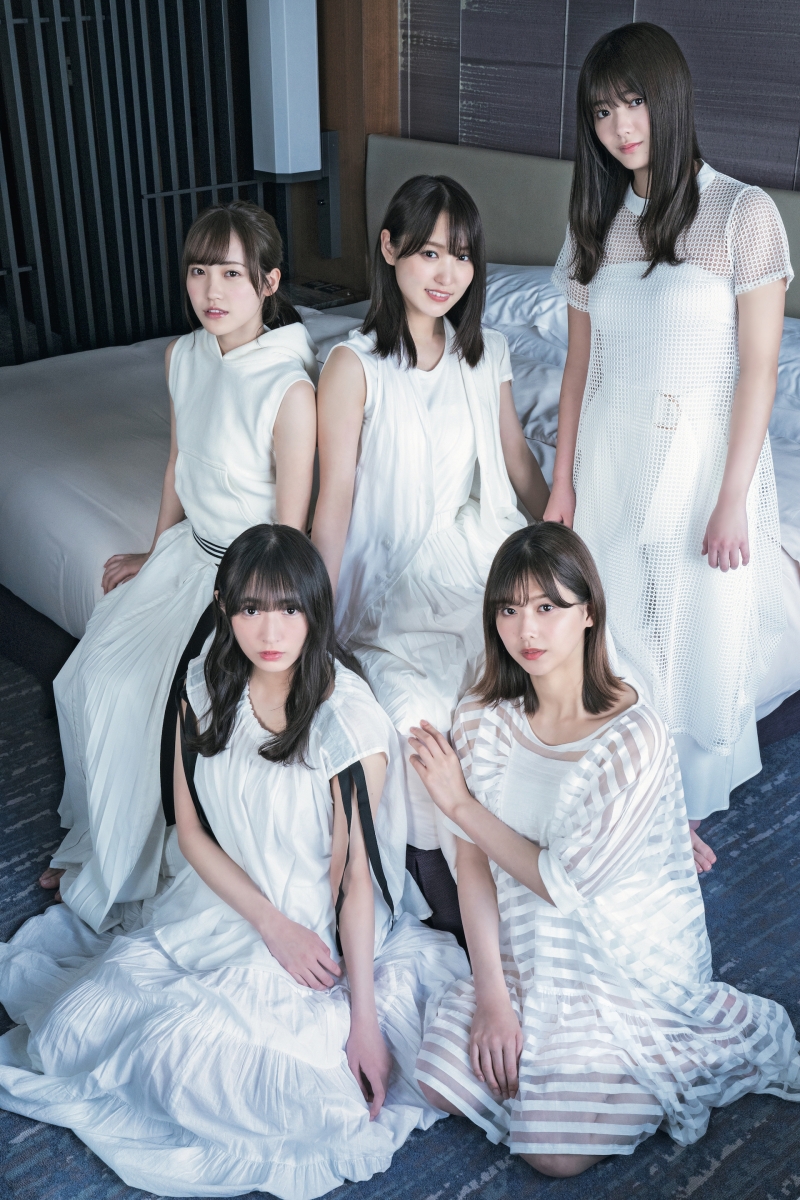 雑誌「B.L.T.」で欅坂46を大特集！50ページのボリュームでメンバー15人...